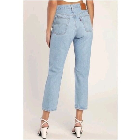 Levi's Premium 501 Crop Jeans In Ojai Ring Women's Size 27 Distressed High Rise - Picture 3 of 16